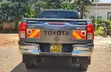 Toyota Hilux 2018 Beige - 2