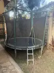 Trampoline Kubwa Sana ya 32ft - Mauzo Haraka - 2