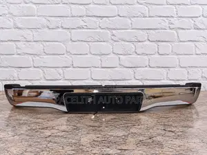 Bampa ya Nyuma Toyota Hilux Vigo Champ 2012-2014 Chrome