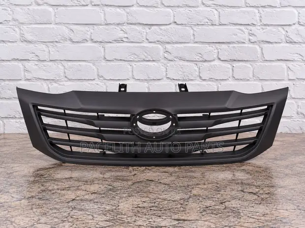 Toyota Hilux Vigo Champ Grille 2012-2014 Black - 1