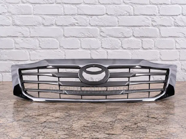 Grille ya Chrome kwa Toyota Hilux Vigo Champ (2012-2014) - 1
