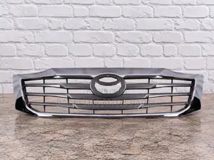 Grille ya Chrome kwa Toyota Hilux Vigo Champ (2012-2014)