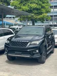 Toyota Fortuner 2019 Nyeusi ya Matt - 2