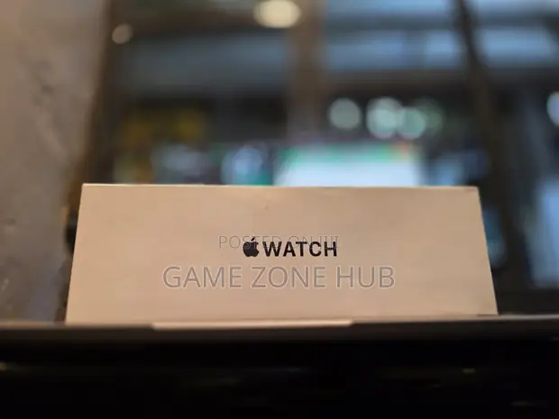 Apple Watch Series 11 42mm - 1