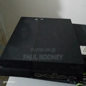 Playstation 4 with 3 Games