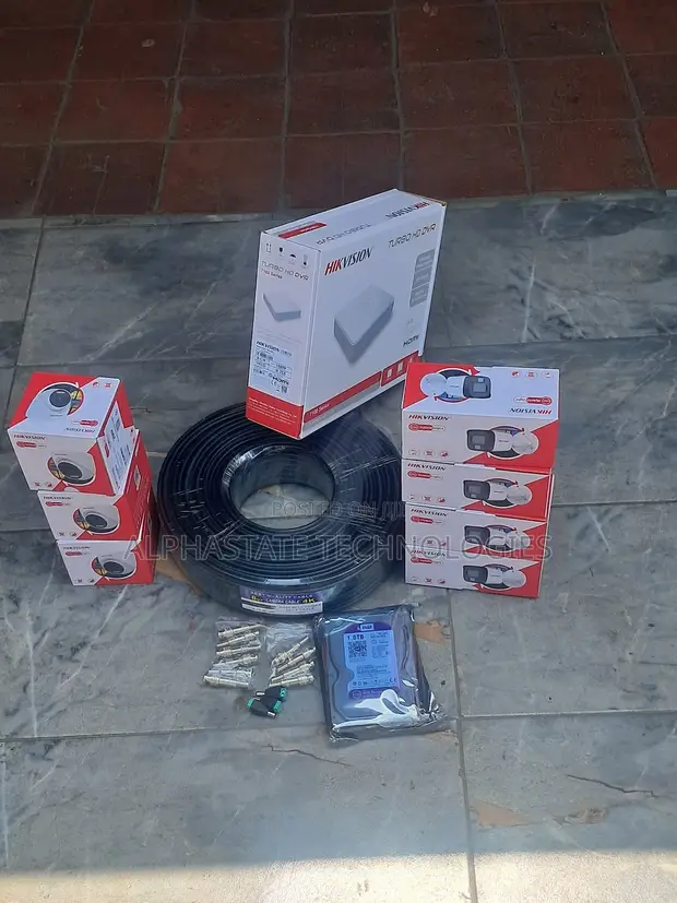 Hikvision 4 Channel 1080P CCTV Security Kit - 1