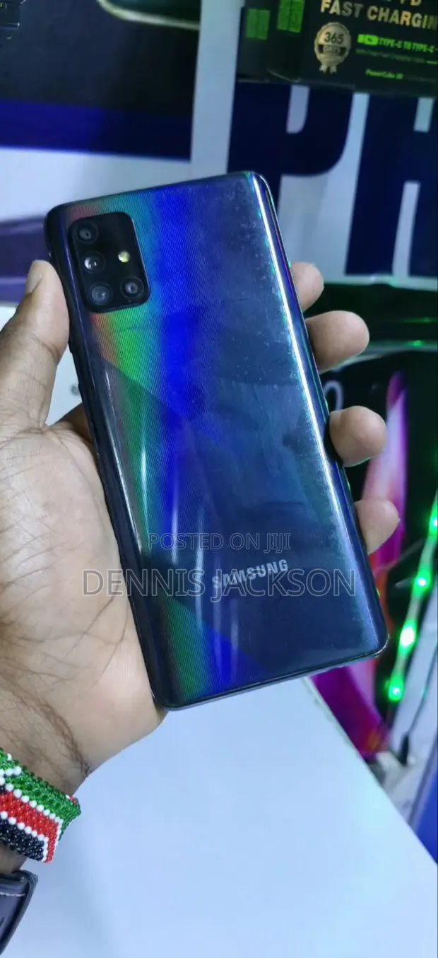 Samsung Galaxy A71 128GB Black - 1