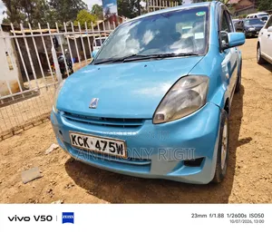 Toyota Passo 1.0 FWD 2010 Blue