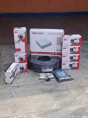 Hikvision 4CH Smart Hybrid Light CCTV Kit 2MP Set Kamili