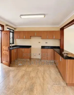Ghorofa ya Vyumba 3 na DSQ Kileleshwa, Nairobi Central