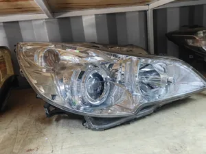 Kikoi cha Subaru Outback BR9 Xenon