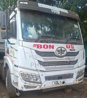 FAW JH5 380hp 2023 Nyeupe Lori la Taka