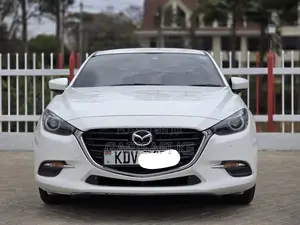 Mazda Axela 2018 White
