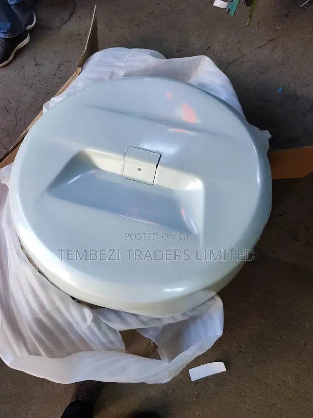 Toyota Land Cruiser Prado FJ150 Spare Tyre Cover (2010-2021) - 1