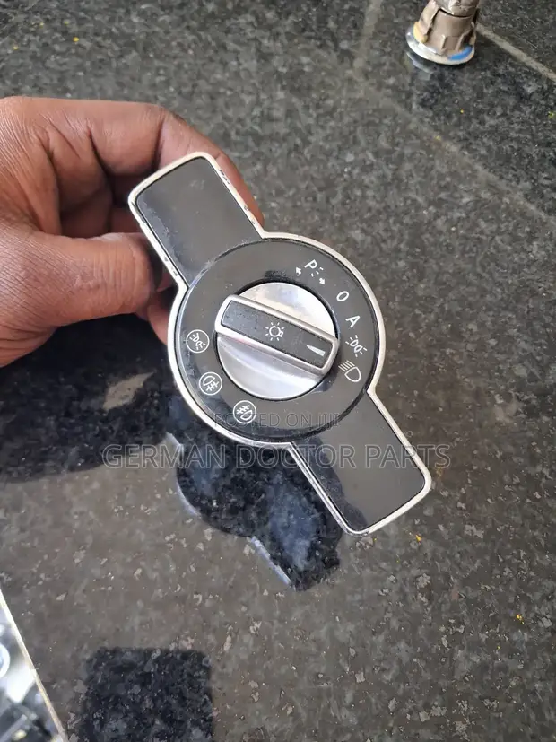 Mercedes-Benz W221 Headlight Switch (2007-2013) - 1
