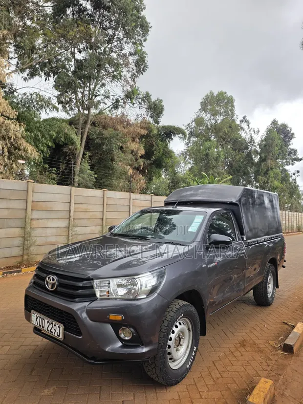Toyota Hilux Highrider 2022 - 1