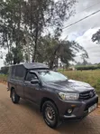Toyota Hilux Highrider 2022 - 2