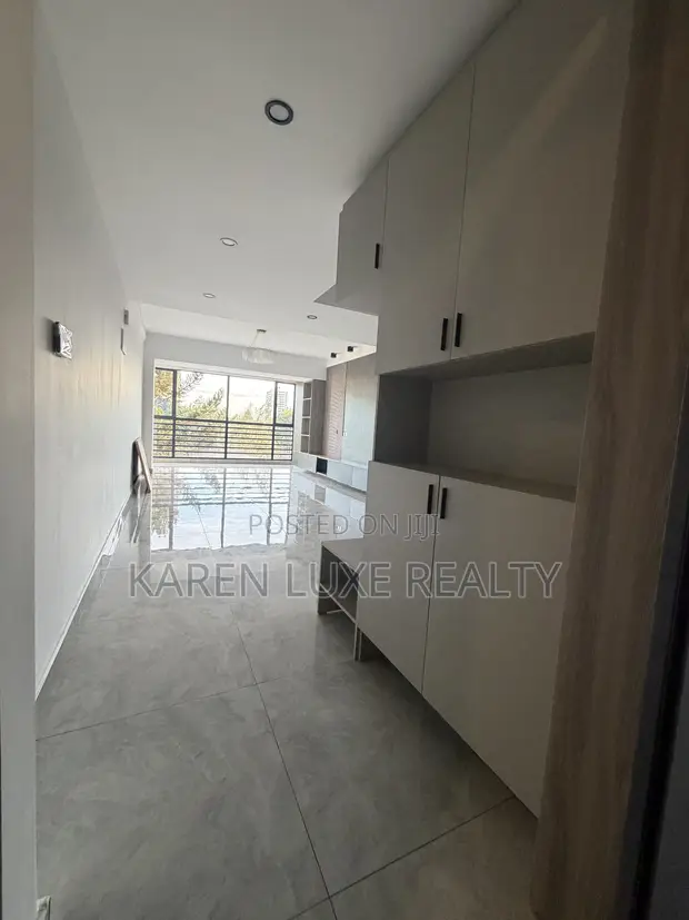 4 Bedroom Apartment with DSQ for Rent in Adams Arcade, Kilimani - 1