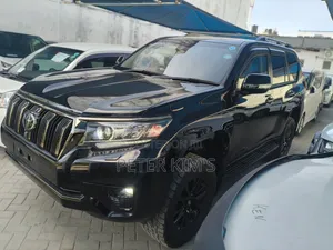Toyota Land Cruiser Prado TXL 2019