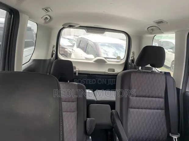 Nissan Serena e-POWER 2018 Hybrid - 1