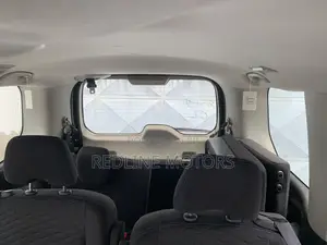 Nissan Serena e-POWER 2018 Black