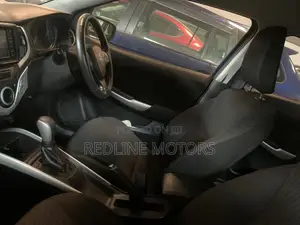 Suzuki Baleno 2018 Rangi ya Teal