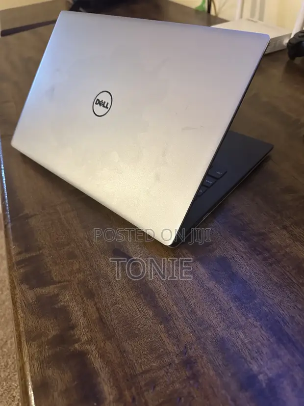 Dell XPS 13 (9360) 8GB RAM, 128GB SSD - 1