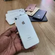 Apple iPhone 7 32GB Silver - 3
