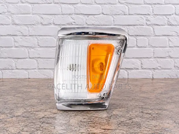 Depo Corner Lamp for Toyota Hilux Surf 1992-1995 Chrome - 1