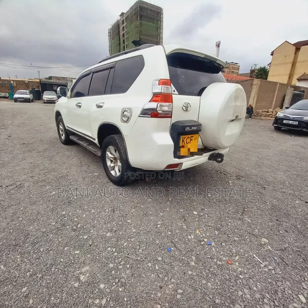 Toyota Land Cruiser Prado 2015 - 1