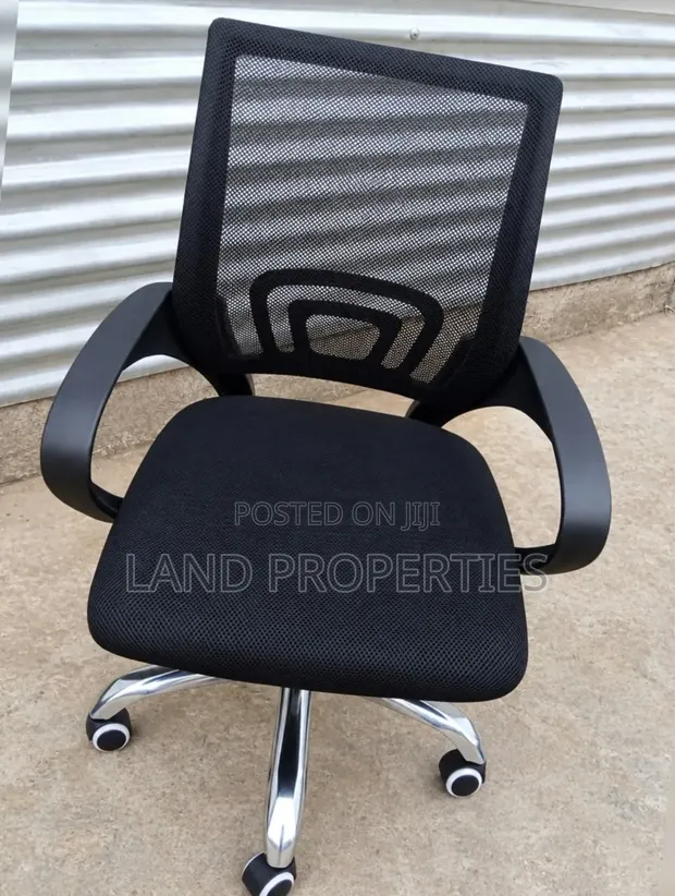 Office Chair Without Headrest - Brand New - 1