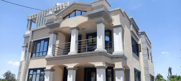 4 Bedroom House for Sale in Kamakis - 1