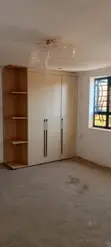 Nyumba ya Vyumba 4 vya Kulala Inauzwa Kamakis - 5