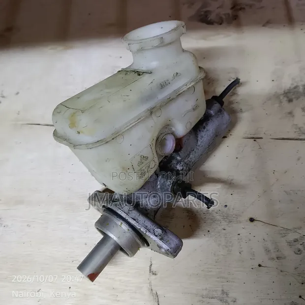 Brake Master Cylinder - Mazda Tribute / Ford Escape - 1
