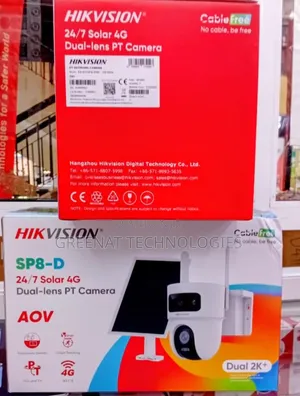 Hikvision SP8-D Kamera ya 4G Solar Dual-Lens PT ya 8MP