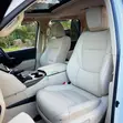 2023 Toyota Land Cruiser LC300 ZX Nyeupe - 2