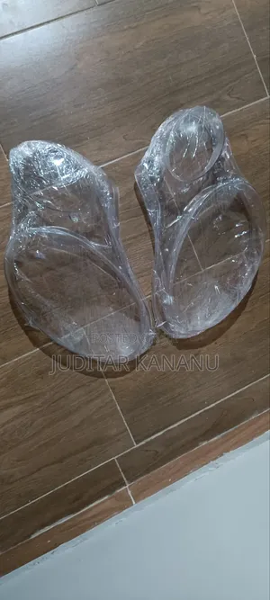 Mercedes-Benz W211 E-Class Headlight Lens (Brand New)