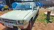 Toyota Hilux 2000 Pearl - 5