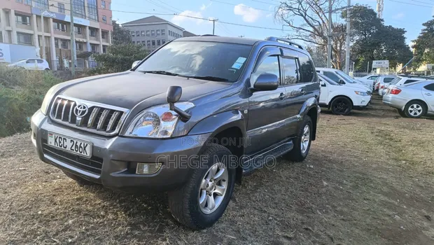 Toyota Land Cruiser Prado 2007 Gray - 1