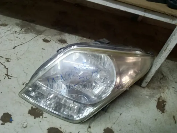 Suzuki Wagon R 2010 Headlights (Non-Xenon) - 1