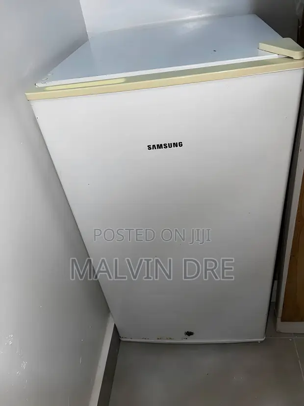 Samsung Fridge for Sale - 1