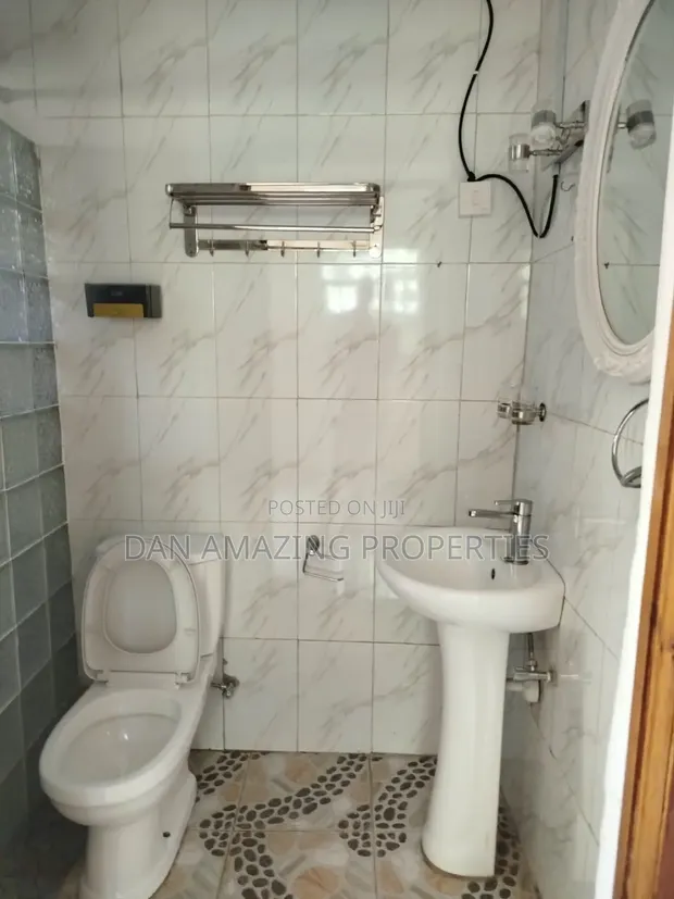 3 Bedroom Ensuite Bungalow for Rent in Karen Plains - 1