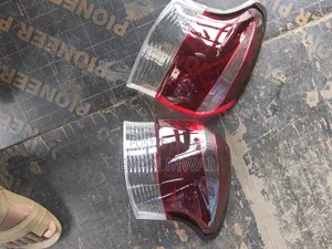 Lensi za Taillight za Toyota Corolla Fielder 2018