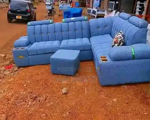 Reagan Faniture Sofa