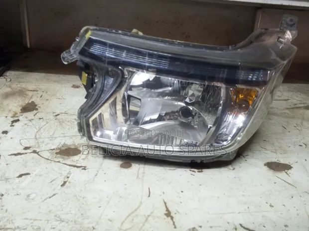 Honda N Wagon 2013 Xenon Headlight - 1