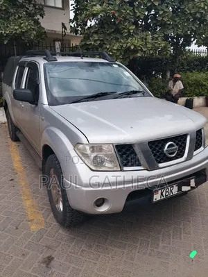Nissan Navara 2006 Silver