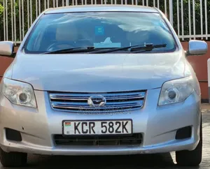 Toyota Axio 2011 Silver