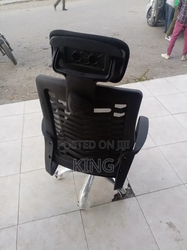 Modern Fabric Office Chair - 1