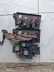 Mercedes-Benz W164/X164 Fusebox ya Injini - 1