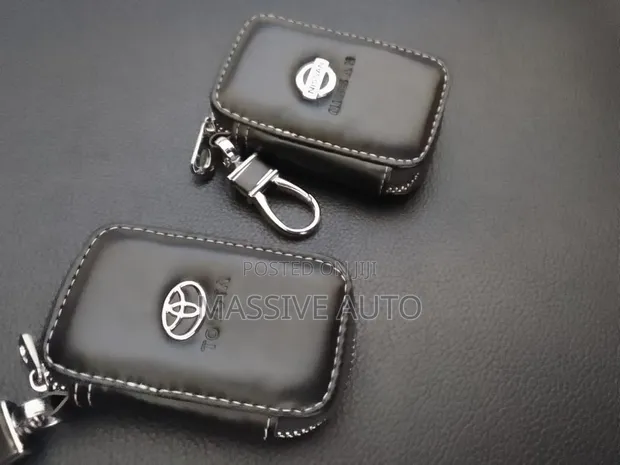 Leather Car Key Holders for Toyota & Nissan - 1